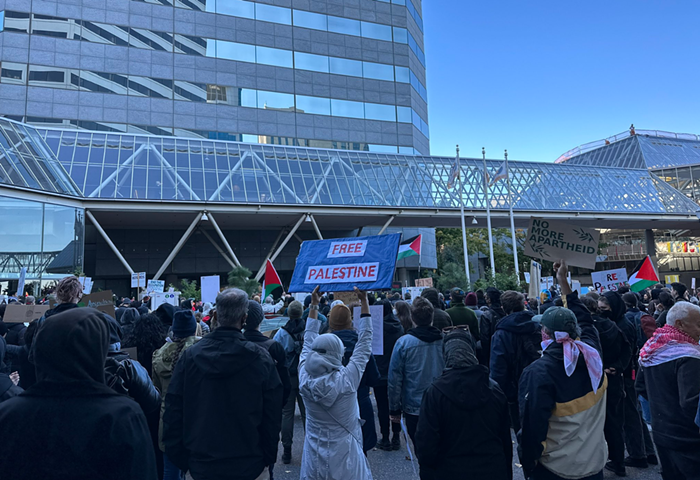 Good Morning, News: Portlanders March for Teachers and Palestine, a Swanky Plan for the Hollywood Transit Center, and Trump Re-Gagged